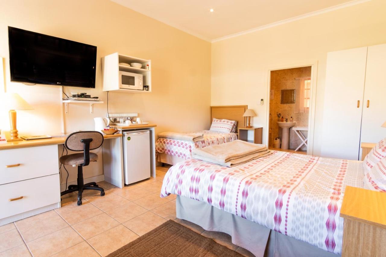 Treetops Guesthouse Port Elizabeth Extérieur photo